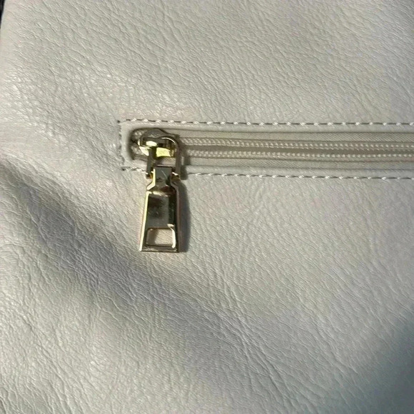 White Leather Handbag (NWOT) - Picture 9 of 11